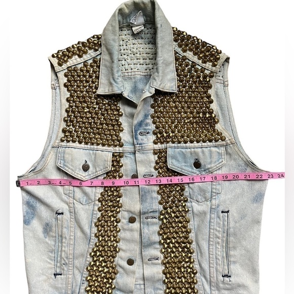 Vintage Cowden Men’s studded denim vest size large. - Picture 5 of 12
